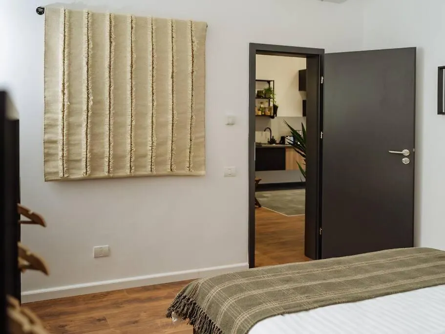 Central 7 Apartment - New Building & Parking Bucharest 0*,  Romania