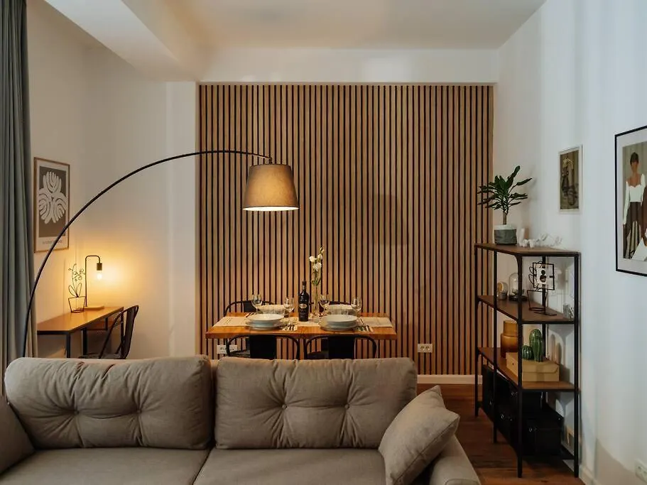 Central 7 Apartment - New Building & Parking Bucharest