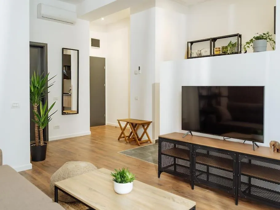 Central 7 Apartment - New Building & Parking Bucharest