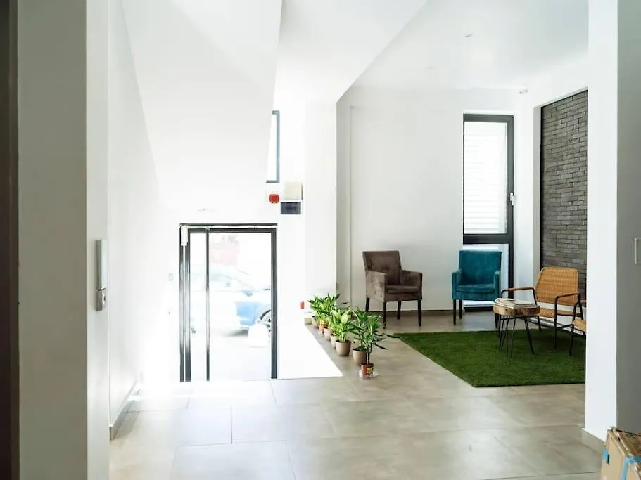 Central 7 Apartment - New Building & Parking Bucharest