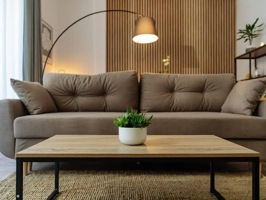 Central 7 Apartment - New Building & Parking Bucharest