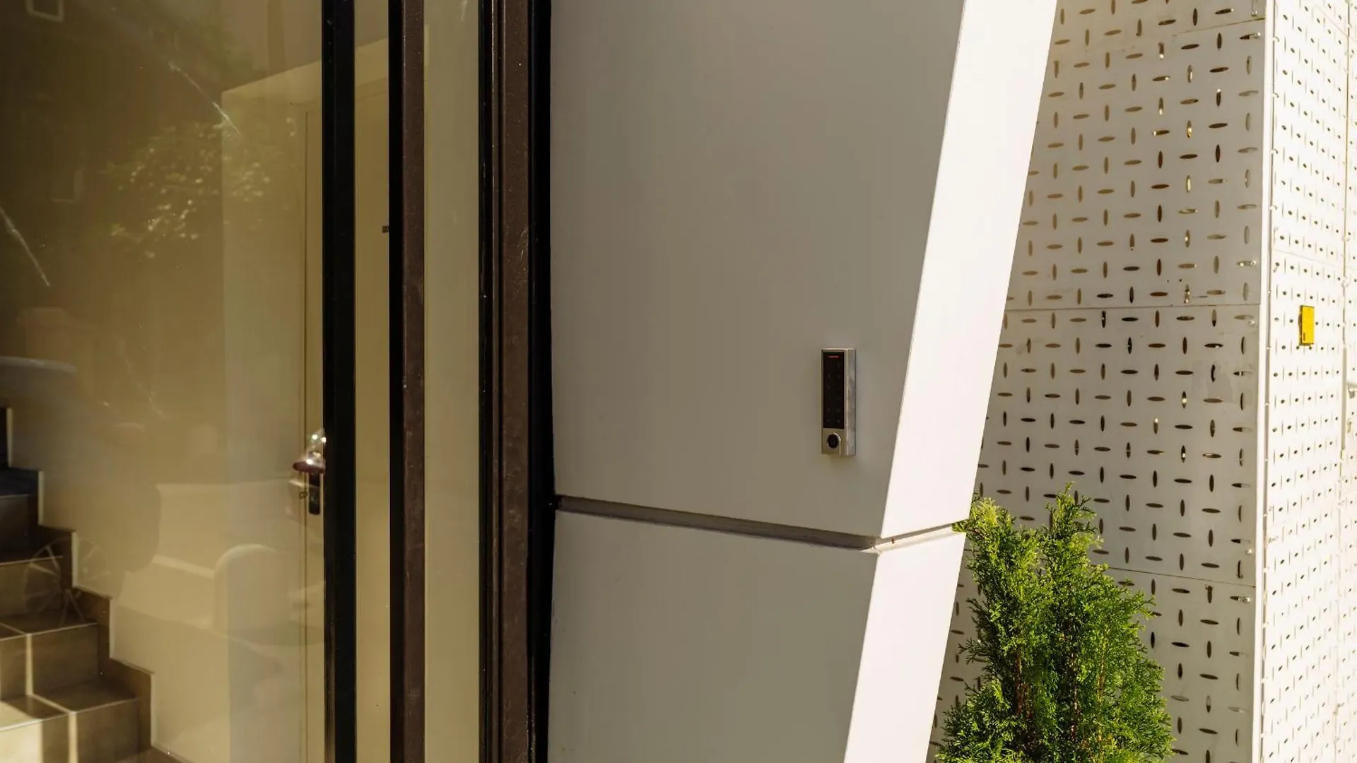 Central 7 Apartment - New Building & Parking Bucharest Romania